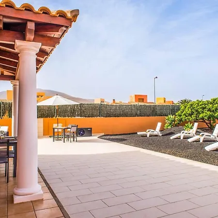 Canaria